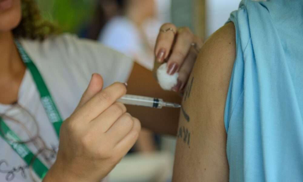 fiocruz-alerta-para-importancia-da-vacina-da-gripe-para-os-gauchos