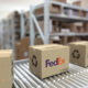 fedex-supera-em-lucro-e-na-receita-no-1o-trimestre-fiscal-de-2026;-acao-sobe-5%
